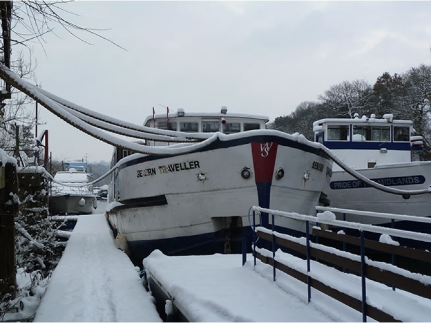 Boat Craneage and Storage River Severn Worcestershire -